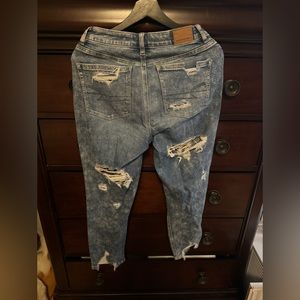 AE ripped Jeans